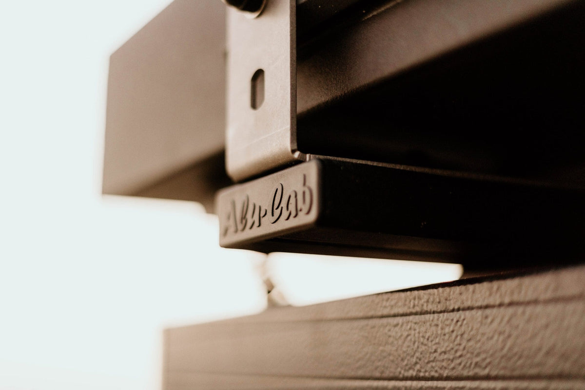 Alu-Cab V2 Load Bars, 1250mm, black end caps