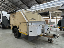 2018 Bush Lapa Boskriek: front three-quarter view with the aluminium checker-plate nose box
