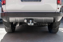 Desert Toyota Prado 250 — Tow Bar — view 2
