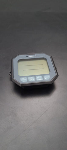 Flex battery monitor with touch control, photo 4