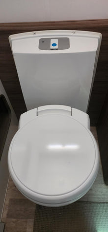 Thetford C260-CS swivel cassette toilet, photo 3