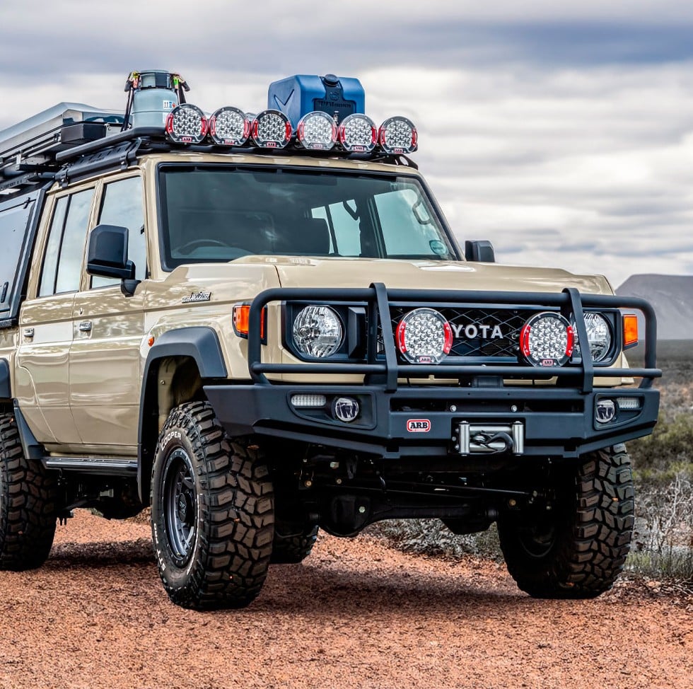 ARB Deluxe Bull Bar — Toyota Land Cruiser 70 MY24