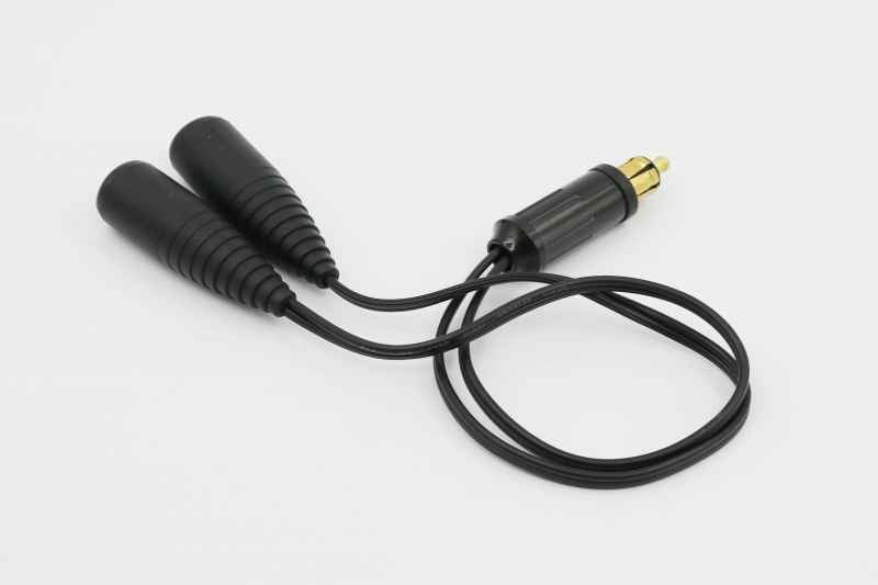 Lumeno male Hella plug splitter to two female Hella sockets