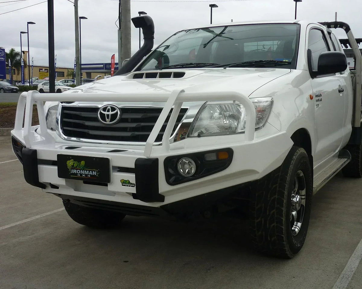 Ironman 4x4 Deluxe bull bar for the Toyota Hilux Vigo (2011-2015)