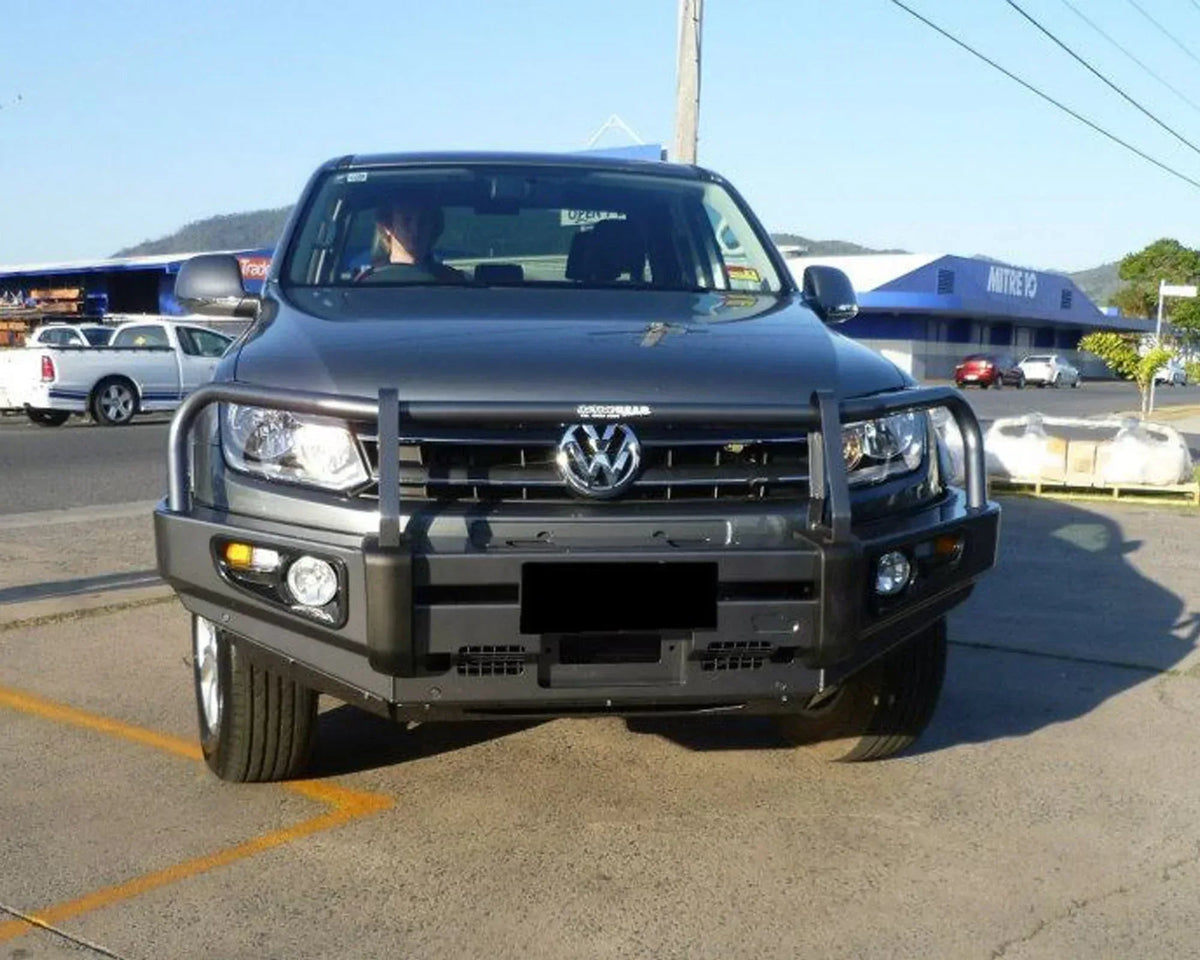 Ironman 4x4 Deluxe bull bar for the Volkswagen Amarok (2010-2022)