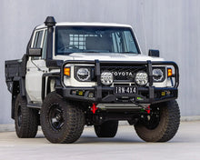 Ironman 4x4 APEX bull bar for the Toyota Land Cruiser 79 Pick-up and Land Cruiser 76 Station Wagon (2024+)