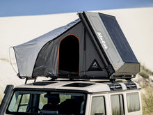Alu-Cab RT-2S two-sleeper hard shell rooftop tent in black, photo 12