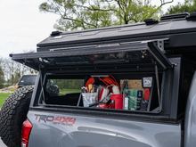 Alu-Cab canopy cupboard in black, photo 2