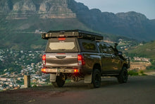Alu-Cab Contour Canopy on a Jeep Gladiator double cab