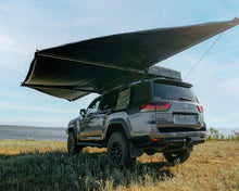 Ironman 4x4 Deltawing 180° Awning Wall Kit 2m 5Pc