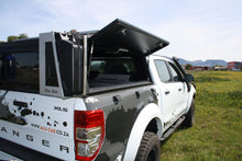 Alu-Cab Adventure Canopy on a Ford Ranger T6 double cab, photo 5