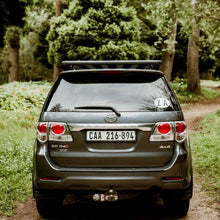 Holdfast Adventure Roof Rack fitted to a Toyota Fortuner, photo 4