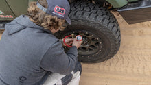 ARB Air Pressure Gauge — view 2