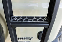 Desert Suzuki Jimny — GEN4 — Ladder — view 4