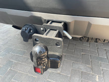 Desert Toyota Prado 250 — Tow Bar — view 3