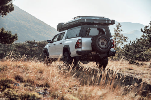 Alu-Cab Explorer Canopy, Toyota Hilux