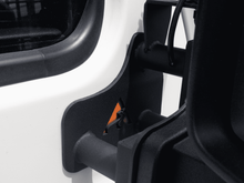 Alu-Cab mirror extension on an INEOS Grenadier, photo 5