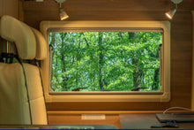 Lippert Sirio 2.0 blind and flyscreen, 1359 x 609mm, photo 3