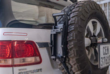 Alu-Cab Can Crusher Spare Wheel Mount fitted to a spare tyre, photo 4
