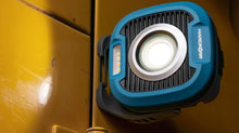 Hardkorr U-Lite XL Dual Colour LED Lantern w/Power Bank — view 6