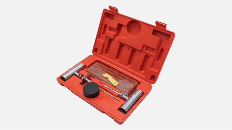 Desert Deluxe Tyre Repair Kit (RED)