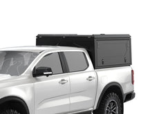 Alu-Cab ModCAP Flat-Roof Canopy fitted to a double cab bakkie