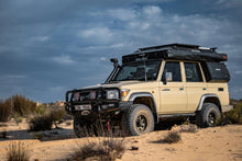 Alu-Cab LHS side window box fitted to a Toyota Land Cruiser 76 with Thor roof conversion