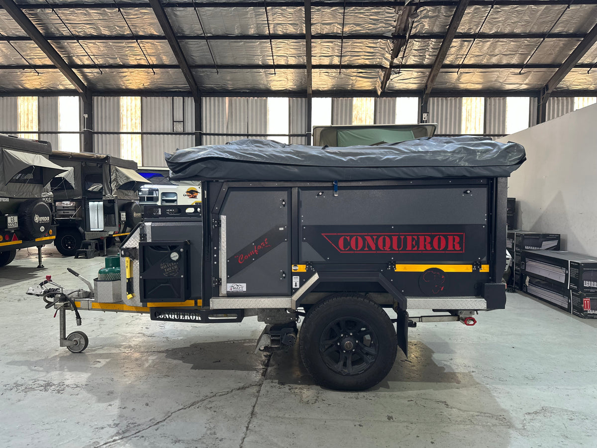 2022 Conqueror Comfort Recce off-road camping trailer – rooftop tent and awning set up with annex room