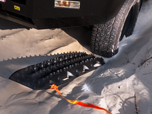 MAXTRAX XTREME stealth black recovery tracks, pair stacked, photo 4