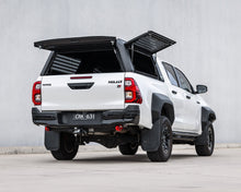 Ironman 4x4 RAID Full Glass aluminium canopy for the Toyota Hilux Revo (2016-2018, 2018-2020 and 2021+), photo 3