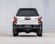 Ironman 4x4 RAID Full Glass aluminium canopy for the Toyota Hilux Revo (2016-2018, 2018-2020 and 2021+), photo 2