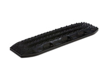 MAXTRAX MkII traction board cleats detail