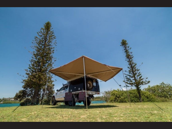 Howling Moon Swing Awning 270 degree 4-panel available from 4Matt Campers in Cape Town